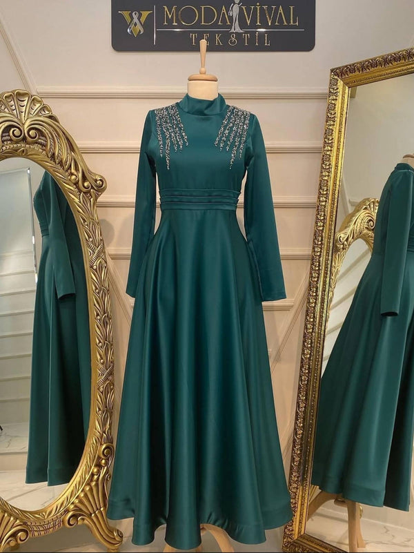 NILUFER ABENDKLEID