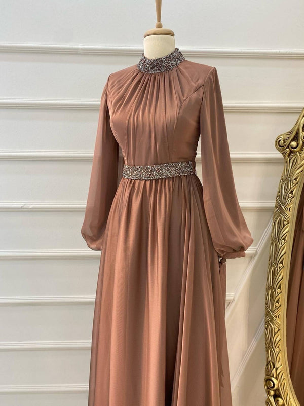 RANA ABENDKLEID